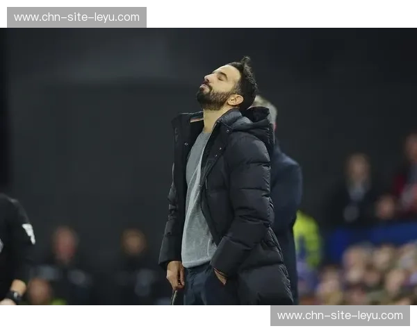 尼斯换帅后平局过多导致爬升缓慢 保级警报仍未解除 尼斯换帅后平局过多导致爬升缓慢 保级警报仍未解除